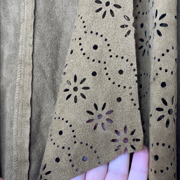 American Rag | Chestnut Brown Faux Suede Open Front Laser-cut Waterfall Top L - Picture 3 of 17
